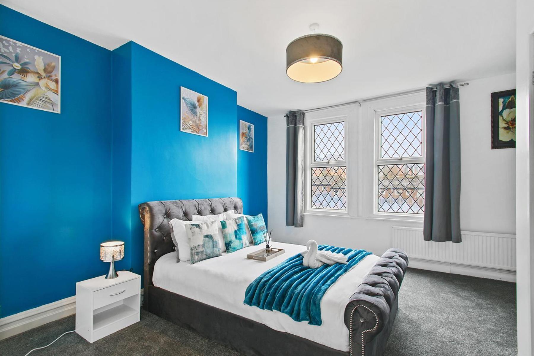 Home In Woodhouse, Leeds Лидс Экстерьер фото